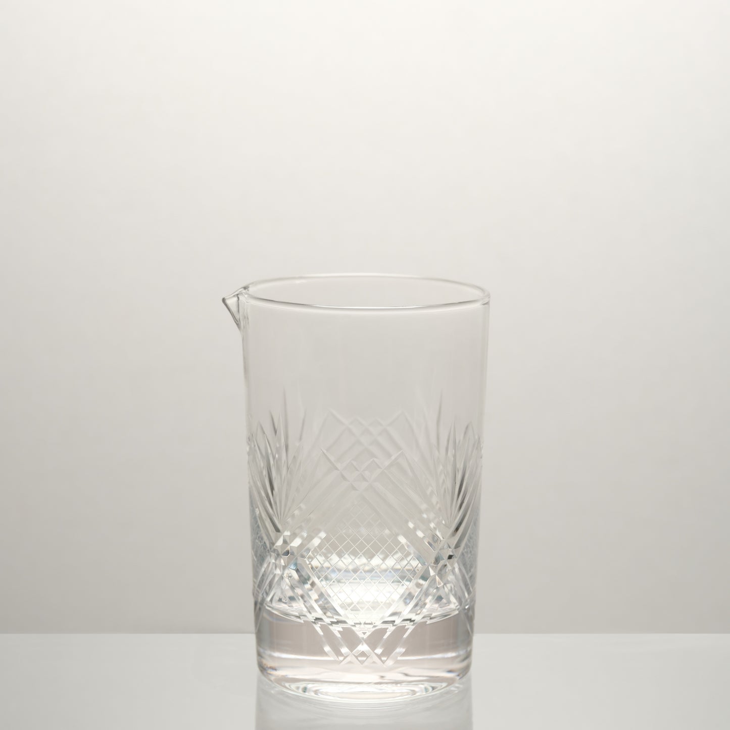 M&B Handmade Daintree Cocktail Mixing Glass (600ml)