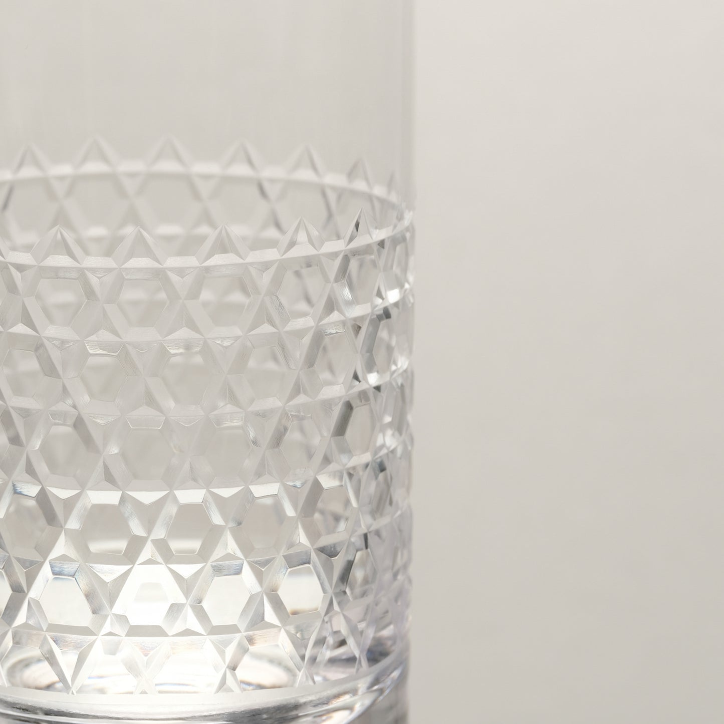 M&B Handmade Walhalla Cocktail Mixing Glass (670ml)