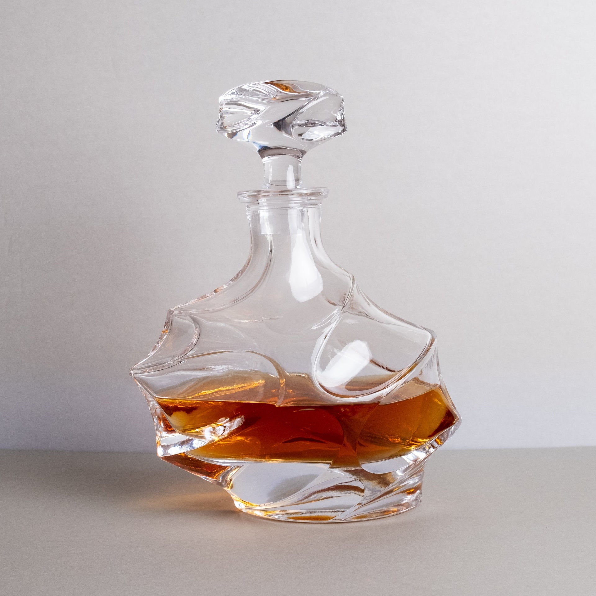 M&B Tempest whisky decanter in lead-free crystal