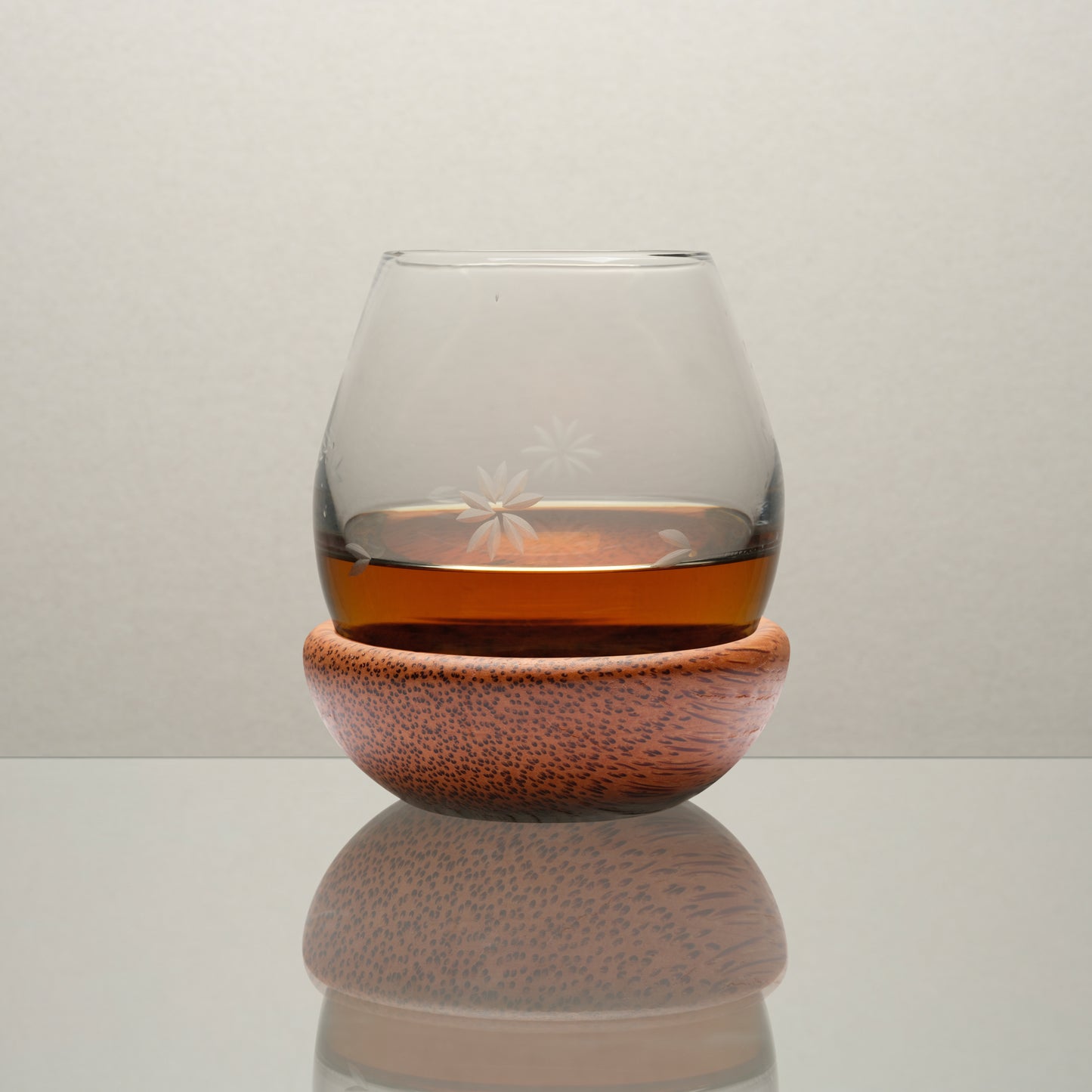 Japan Inspired Crystal Whisky Roll Glass